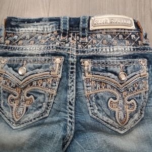 Womans Rock Revival Rosewood mid-rise ankle skinny 23×28 jeans.